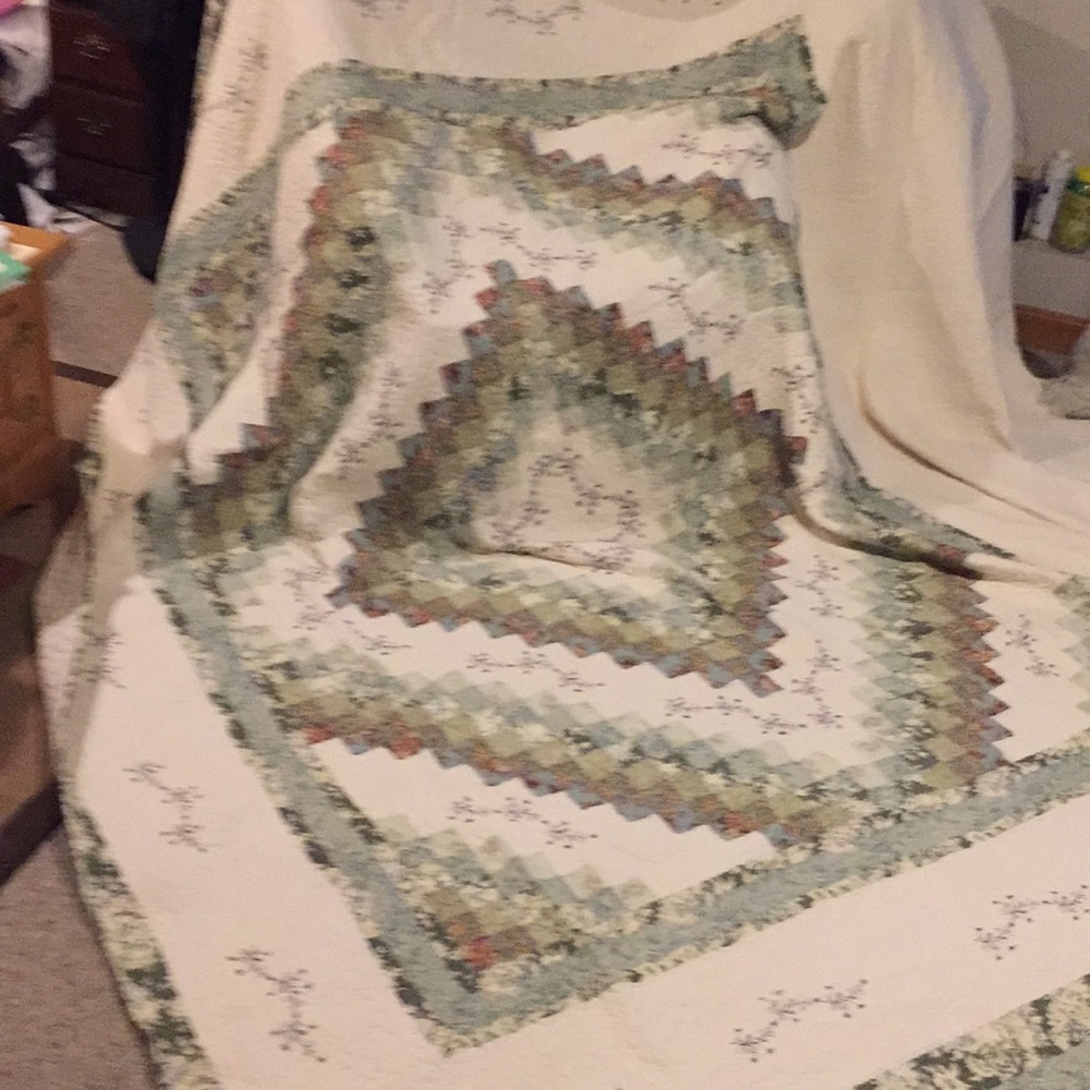King size quilt bead spread